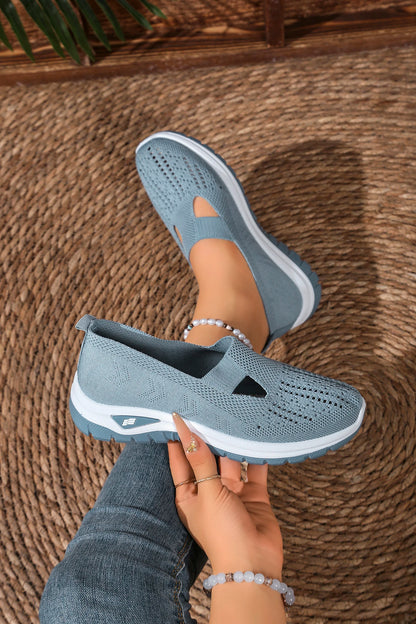 Women's casual sports shoes