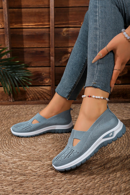 Women's casual sports shoes