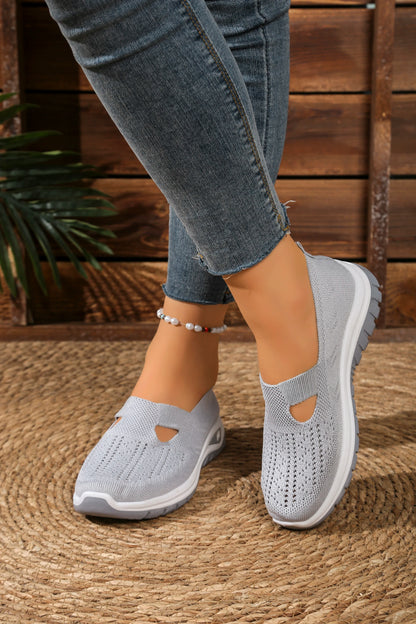 Women's casual sports shoes